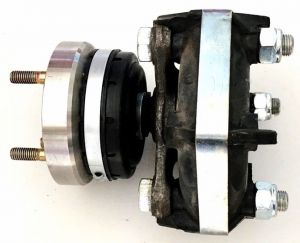 Giunto cardanico completo + giunto in gomma niva 1.7 1.9D 