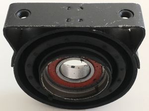 Supporto com cuscinetto albero trasmissione  niva 1.6-1.7-1.9d
