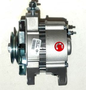 ALTERNATORE NIVA 1.6 PRIMO TIPO  SENZA REGOLATORE INCORPORATO 