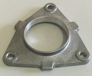 FLANGIA  SEMIASSE NIVA  1.6-1.7-1.9d LATO DIFFERENZIALE  DI ALLUMINIO 