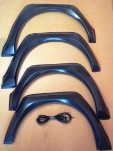 Parafanghini plastica kit Lada Niva 1.6-1.7-1.9D