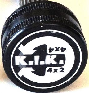 POMELLO  pomelli PER MOZZI RUOTA LIBERA PANDA 4X4 PER INSERIRE E DISINSERIRE LA TRAZIONE